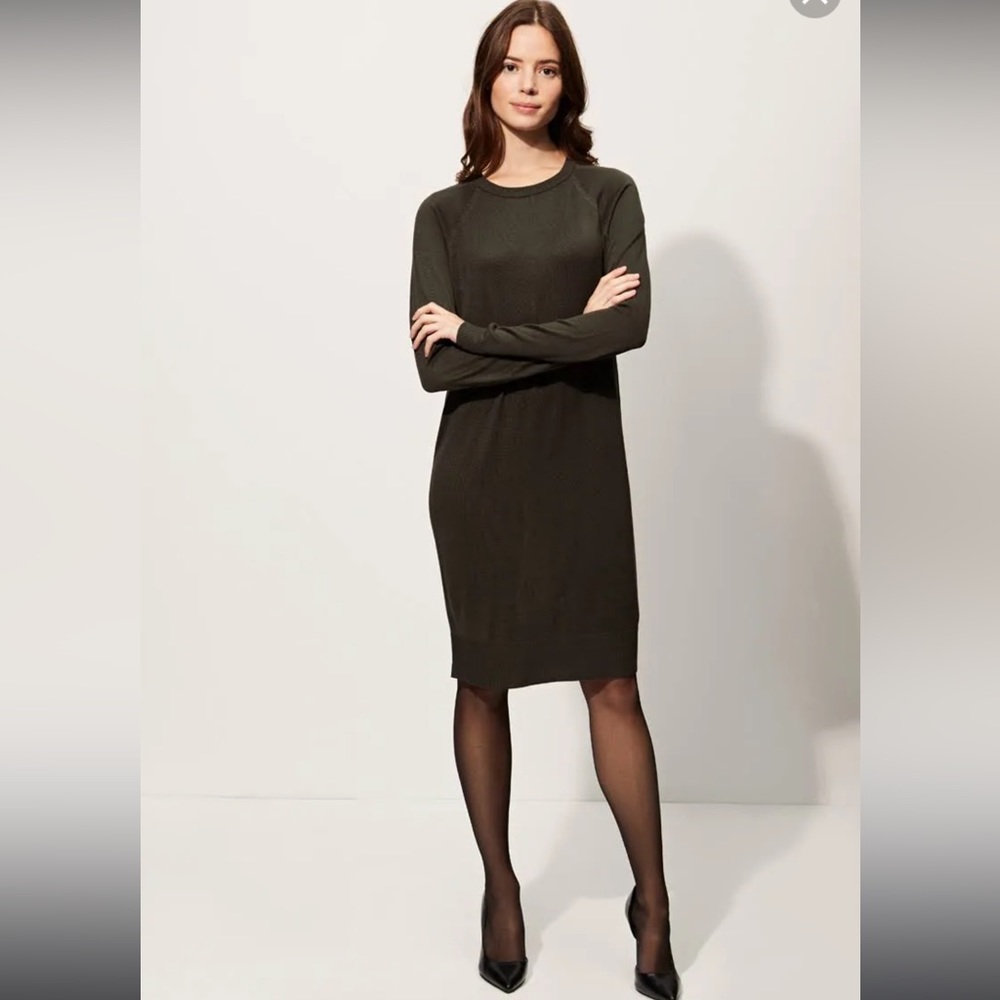 NWT Vero Moda Women’s Long Sleeve O-Neck Dress in Dark Green Size Medium